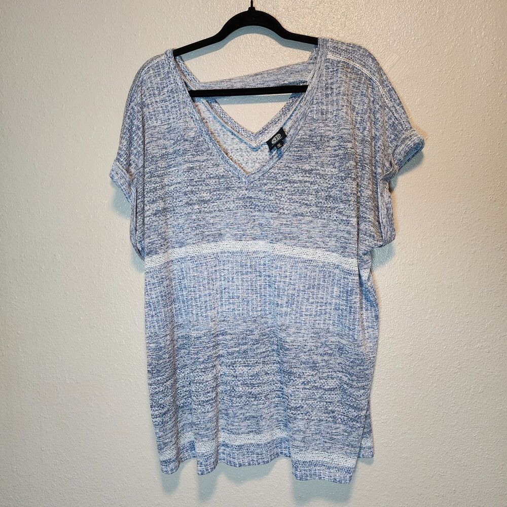Bobeau Plus Size 3X Blue White Space Dye V-Neck Top - Strappy Criss Cross Back